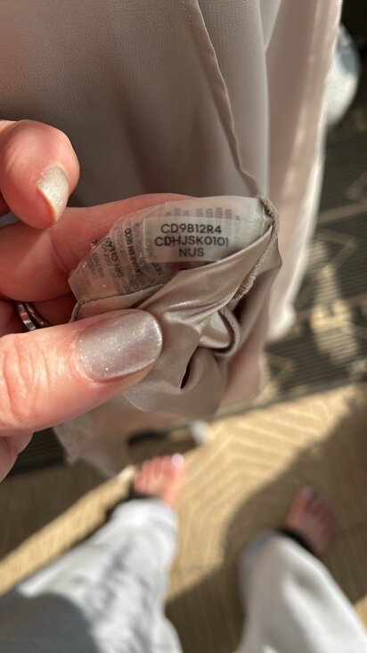 Calvin Klein Women’s Beige Sleeveless Halter Sheath Dress Size 4 Sequins - Picture 8 of 9